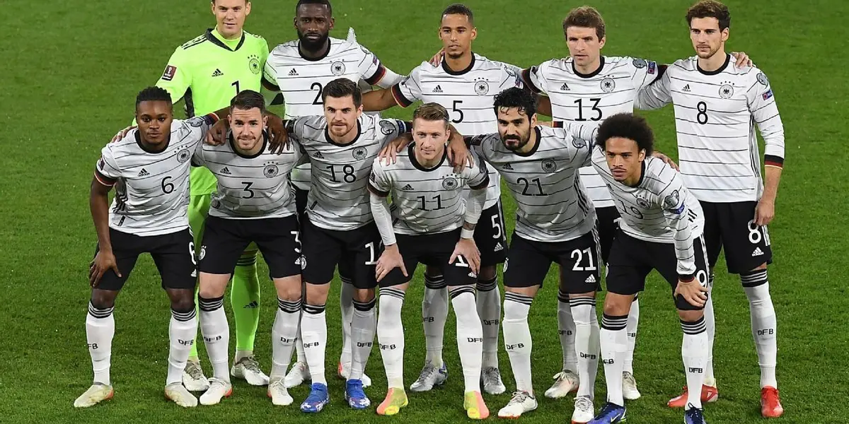 El Real Madrid debe contratar un defensor en este mercado de pases para reforzar ese sector de la plantilla.