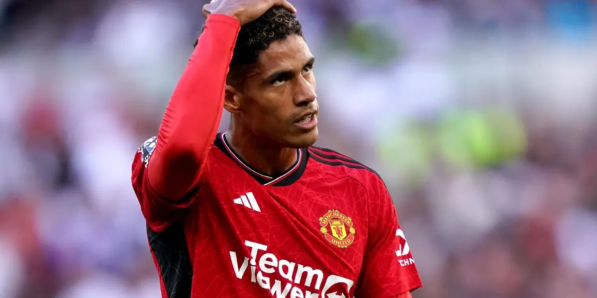 En Real Madrid era figura, el horrible nivel de Varane en Manchester United