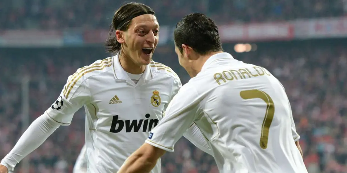 Mesut Özil anunció su retiro del fútbol, recordando que fue uno de los mejores 10 que se puso la camiseta del Real Madrid