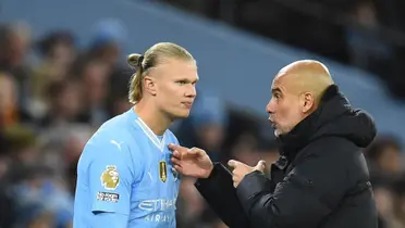 Pep Guadiola charla con Haaland en la disputa de un partido. Imagen: Antena 3.